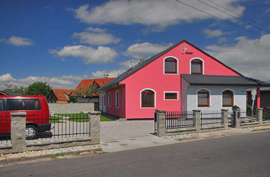 Privat Teo Hotel Liptovsky Mikulas Bagian luar foto