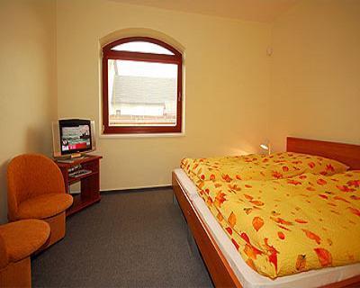 Privat Teo Hotel Liptovsky Mikulas Bagian luar foto